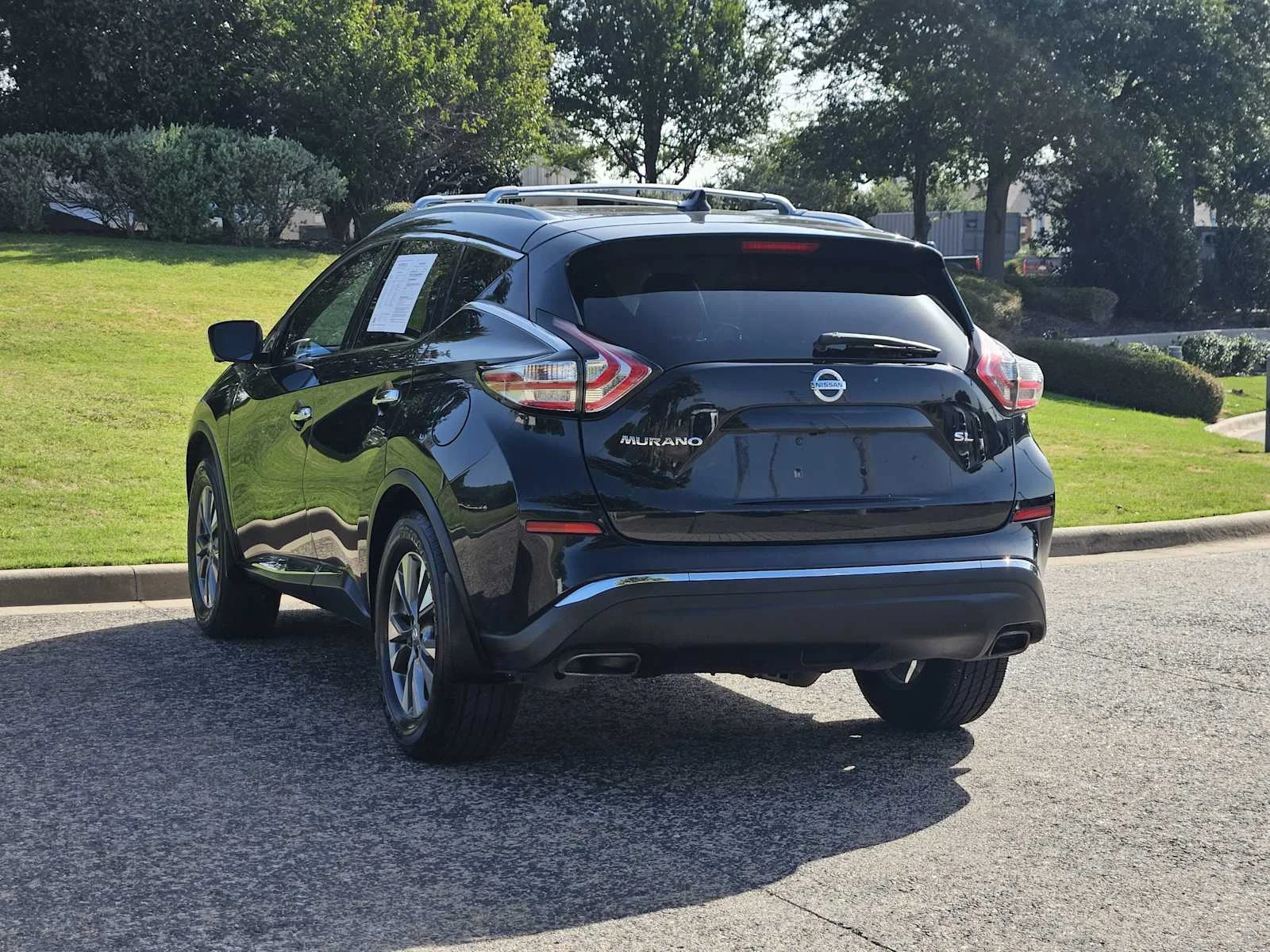 Used 2017 Magnetic Black Metallic Nissan SL image 3