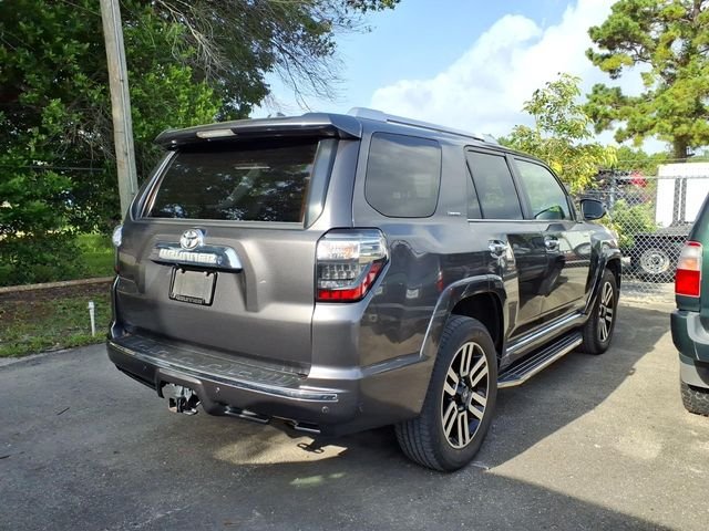 Used 2016 Gray Toyota Limited image 2