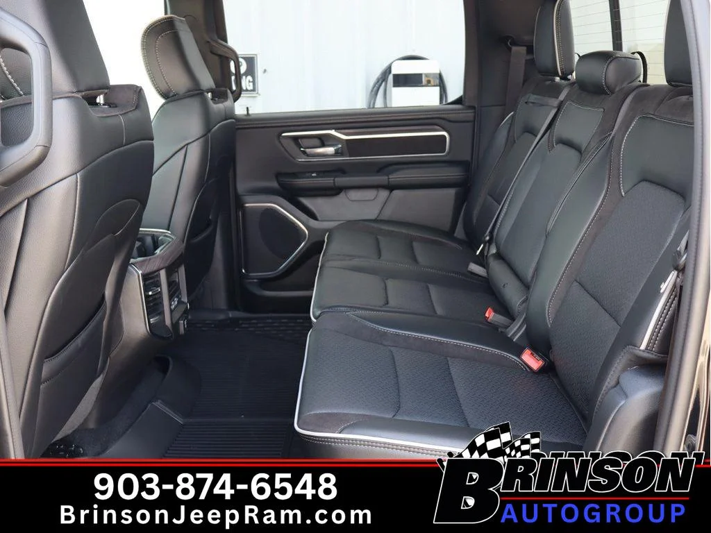 New 2026 Diamond Black Crystal Pearl-Coat Exterior Paint RAM Laramie image 7