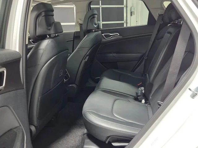 Used 2026 White Kia EX image 6
