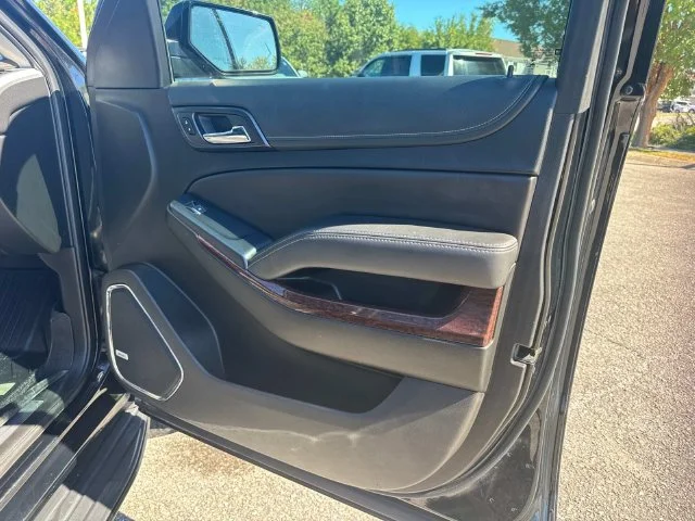 Used 2019 Black GMC SLT image 16