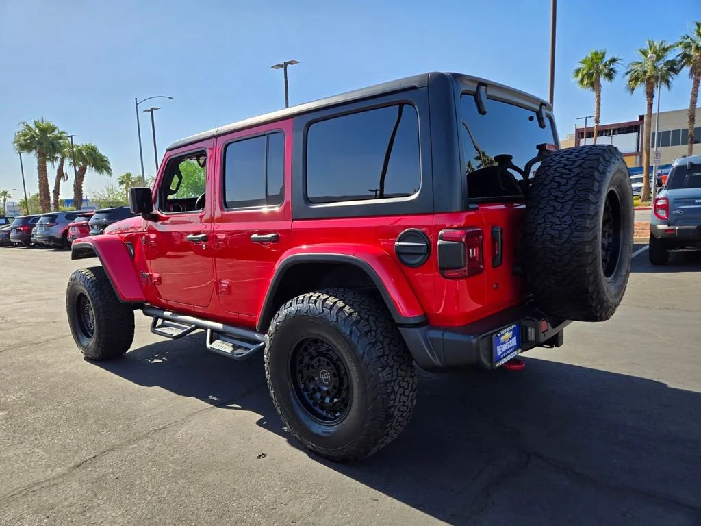Used 2020 Firecracker Red C Jeep Rubicon image 4