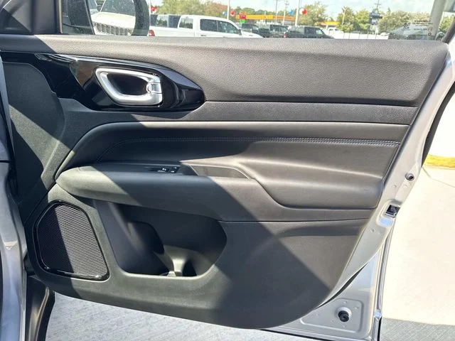 New 2026 Silver Jeep Latitude image 15