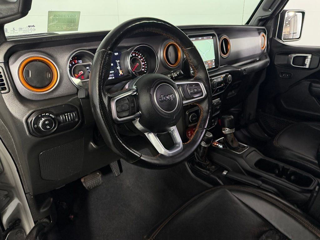 Used 2022 Gray Jeep Mojave image 21