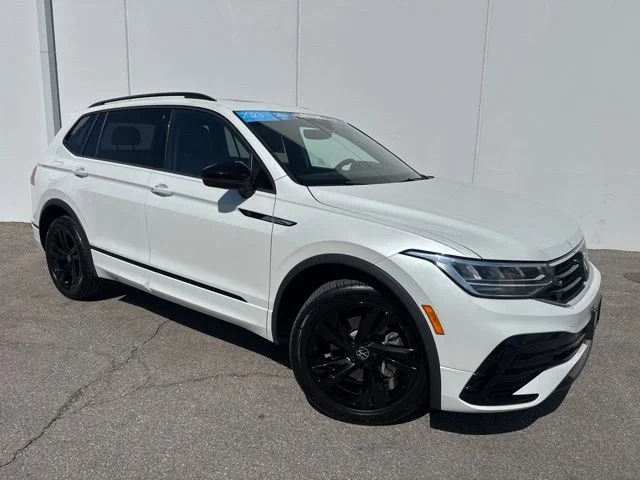 Certified 2023 Volkswagen Tiguan SE R-LINE BLACK with VIN 3VV8B7AX4PM023825 for sale in Kansas City