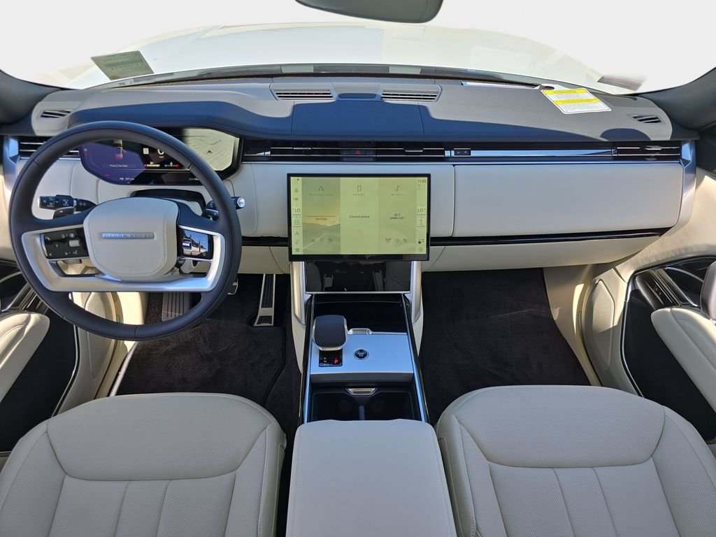 New 2026 Ostuni Pearl White Land Rover SE image 9