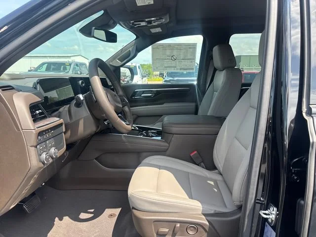 New 2026 Black Chevrolet Z71 image 10