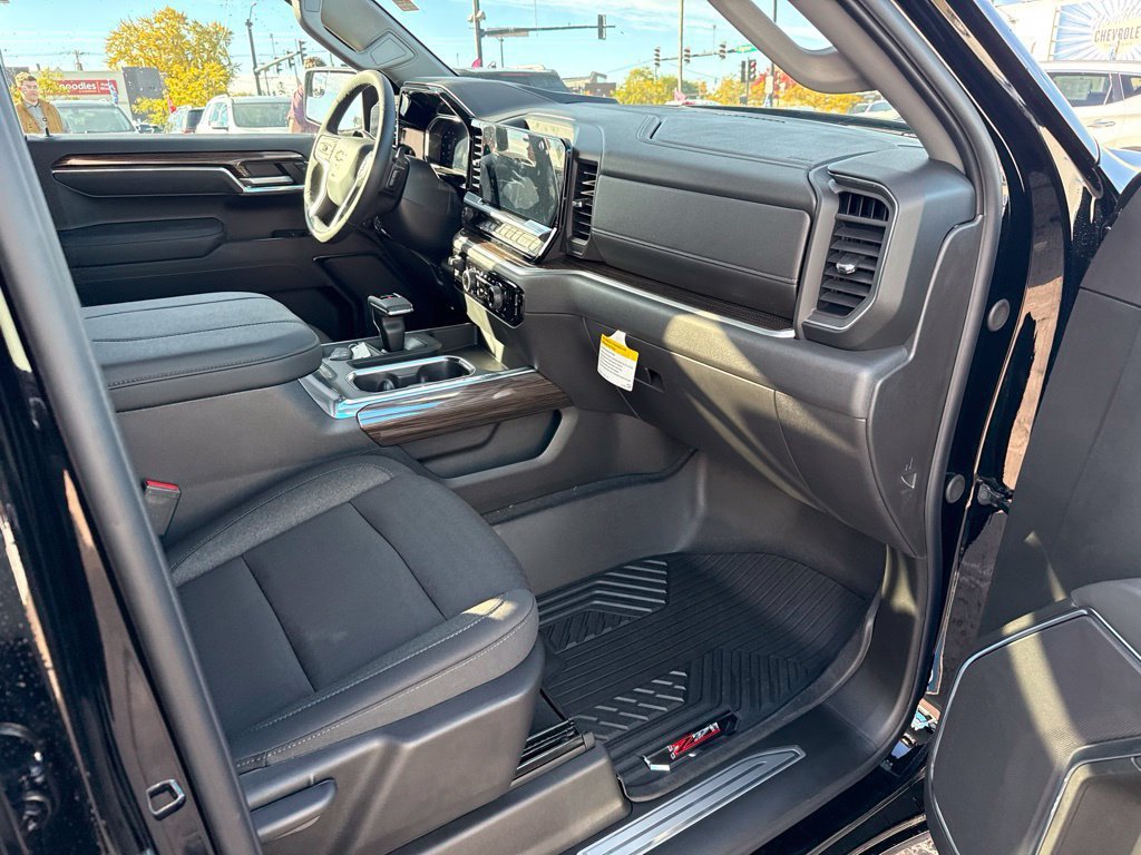 2026 Chevrolet Silverado 1500 LT - Photo 39