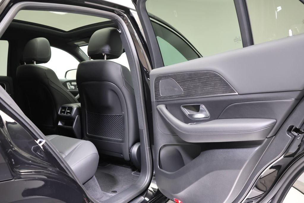New 2026 Obsidian Black Mercedes-Benz GLE 450 Coupe image 50
