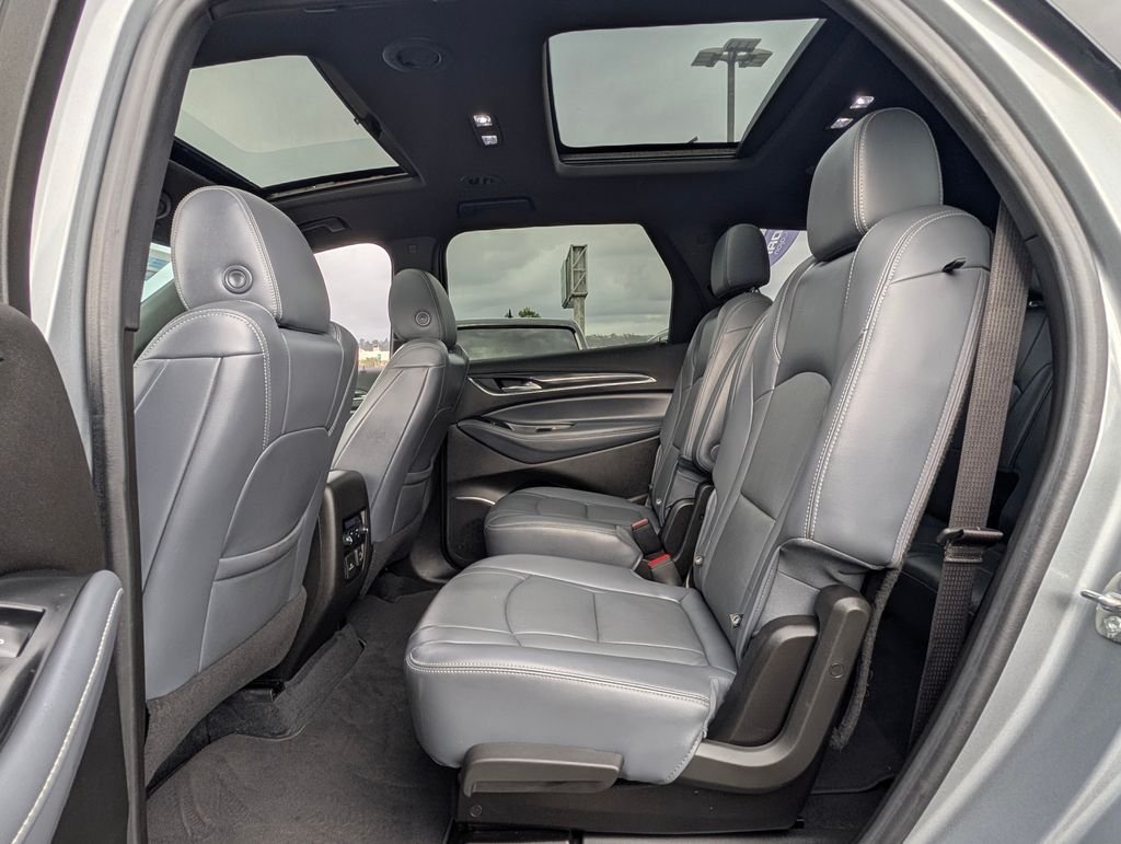 2023 Buick Enclave Premium - Photo 14