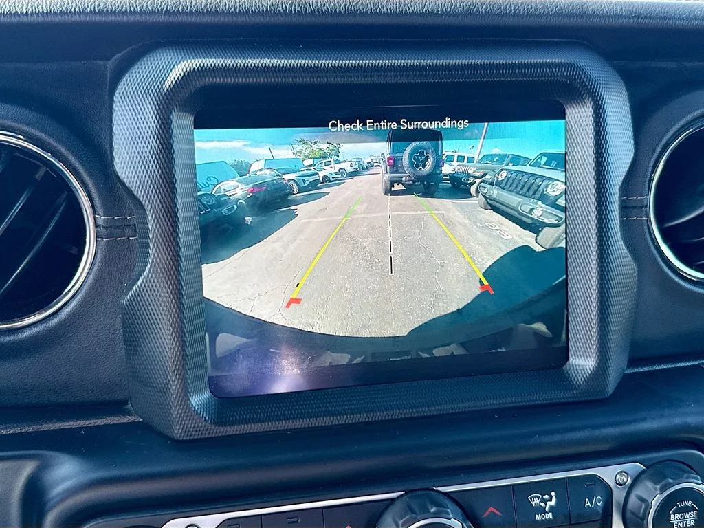 Used 2022 Black Jeep Unlimited Sahara High Altitude image 15