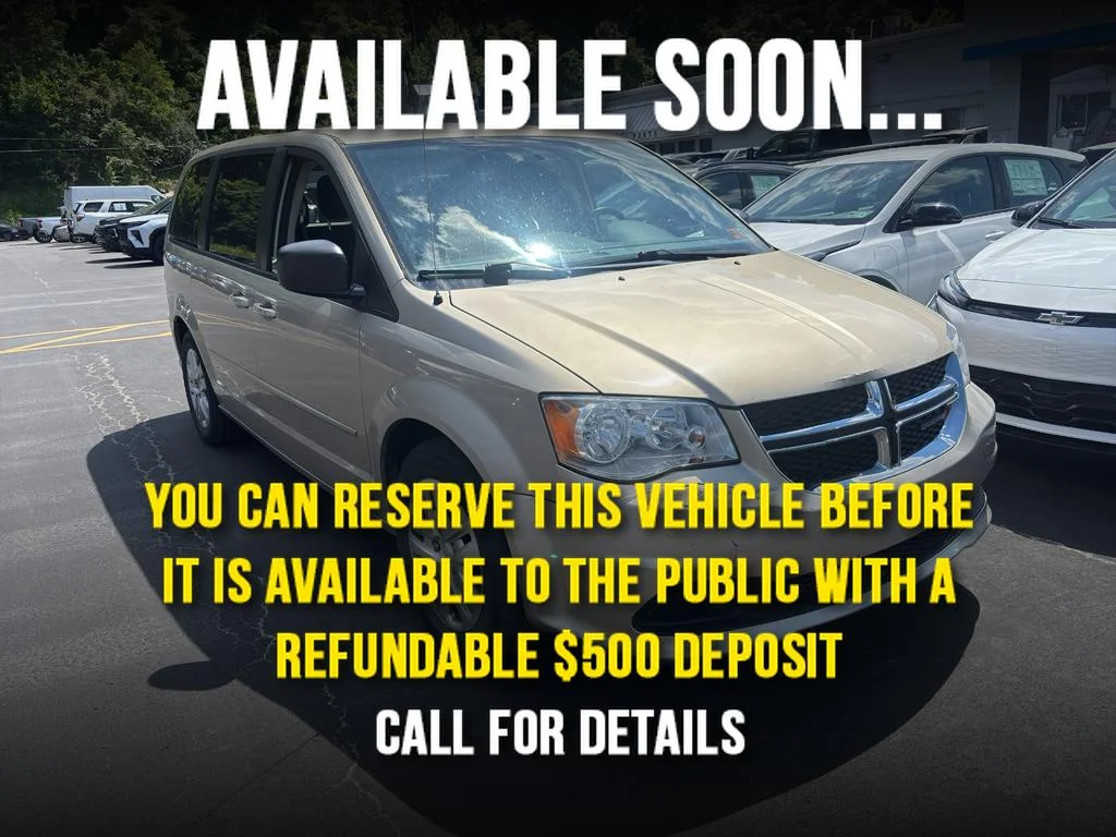 Used 2016 Cashmere/Sandstone Pearlcoat Dodge SE image 1