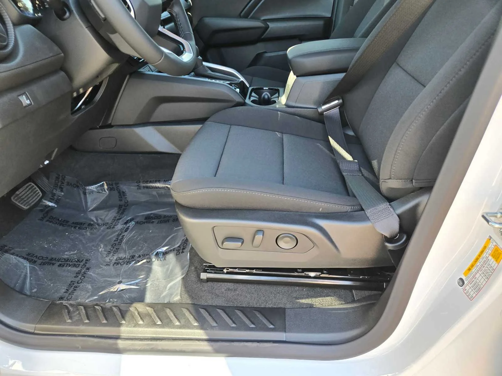 2026 Chevrolet Colorado Work Truck - Photo 18
