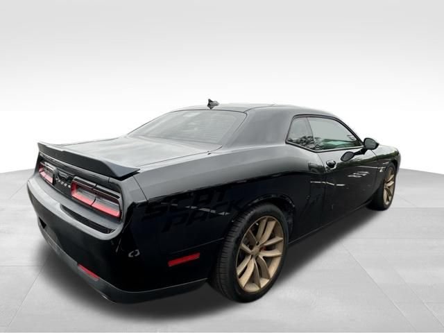 Used 2016 Black Dodge R/T Scat Pack image 7