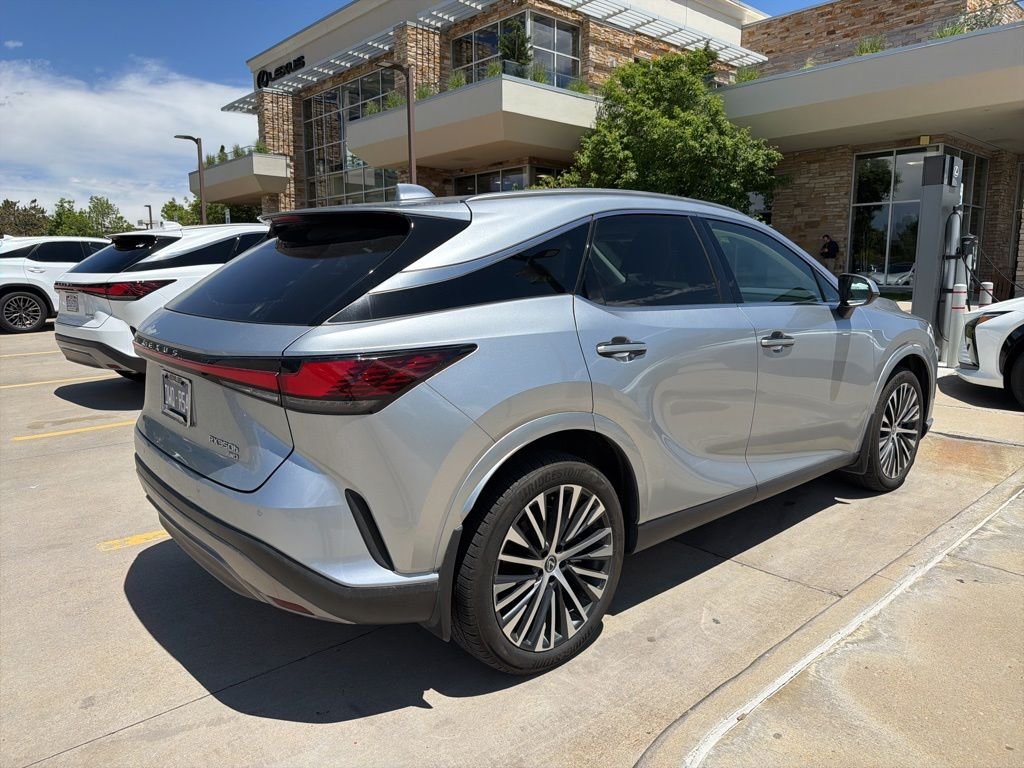 Certified Used 2023 Silver Lexus 350h Premium Plus image 3