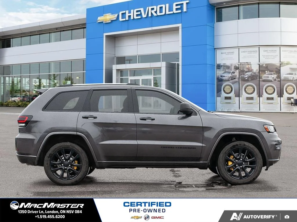 Certified Used 2018  Jeep Laredo image 6