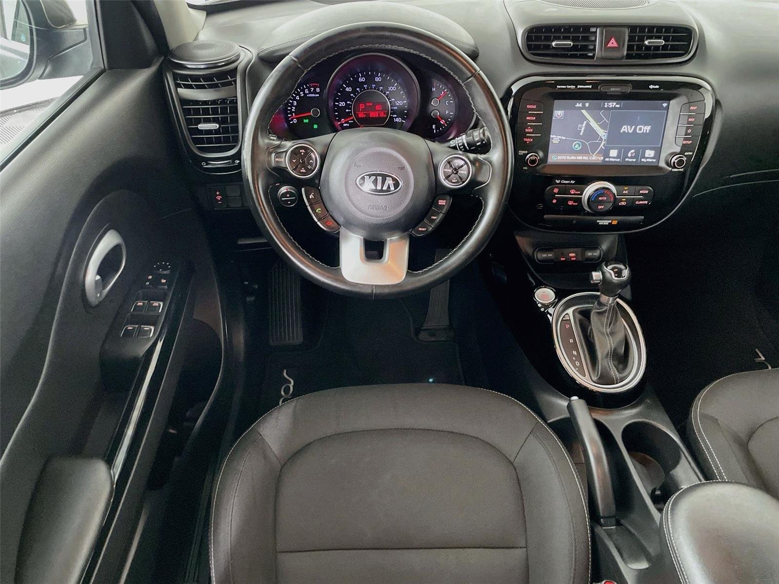 Used 2018 Titanium Gray Kia + image 23