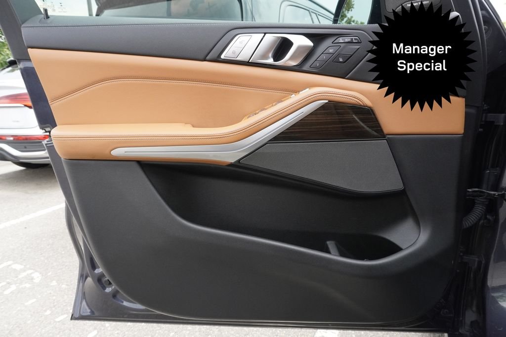 Used 2020 Gray BMW xDrive40i image 17