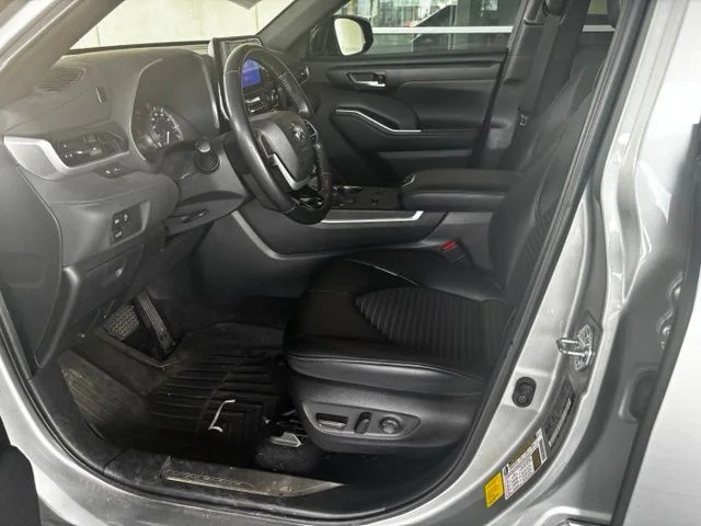 Used 2023 Silver Toyota XSE image 8