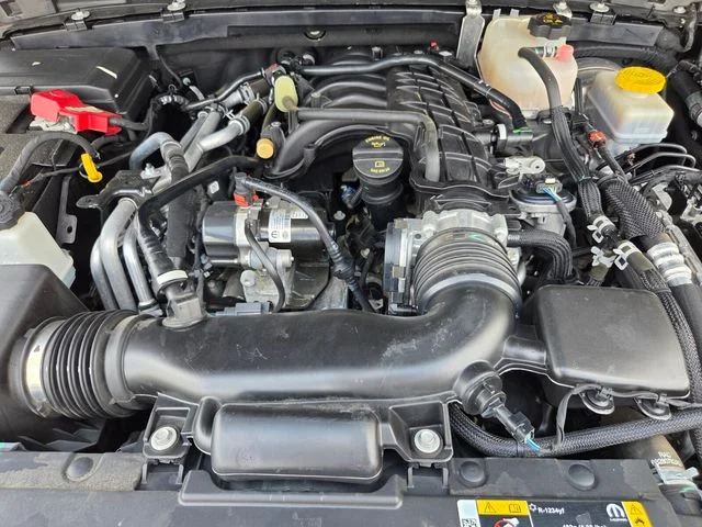 Used 2022 Black Jeep Unlimited Sport Altitude image 30