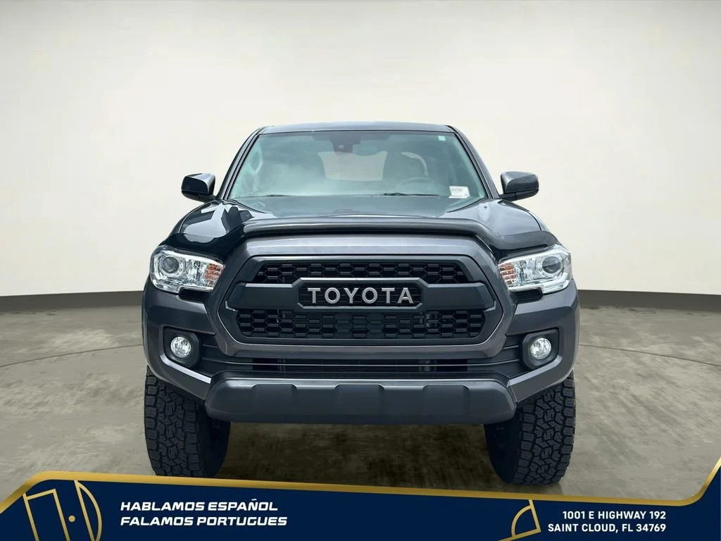 Used 2023 Gray Toyota SR5 V6 image 9