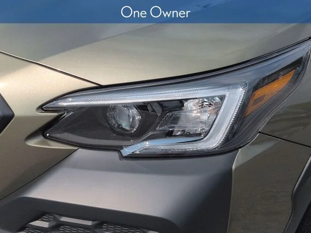Used 2025 Green Subaru Wilderness image 13