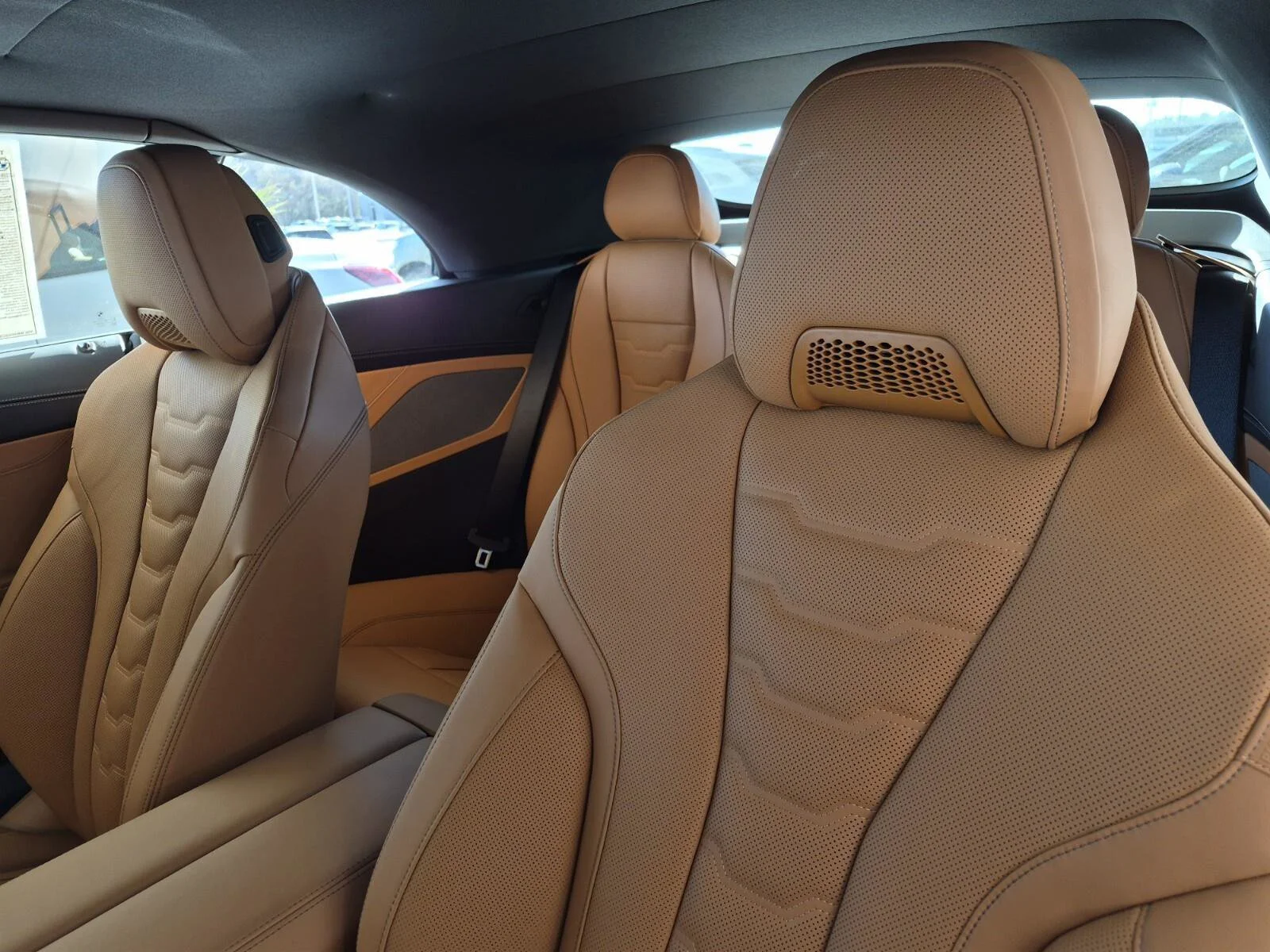 2026 BMW 8 Series 840i - Photo 25