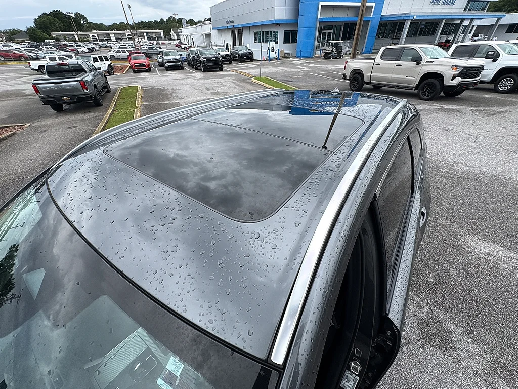 Used 2024 Machine Gray Metallic Mazda  image 14