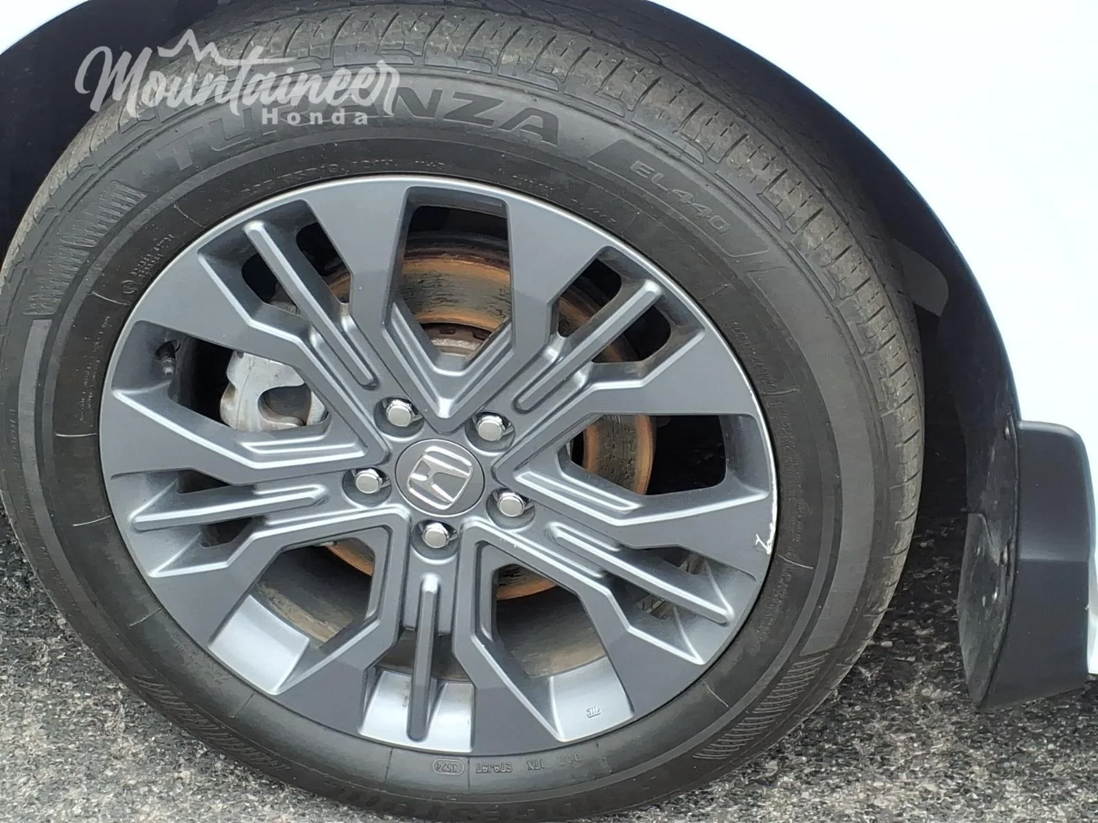 Used 2025 Platinum White Pearl Honda Touring image 12