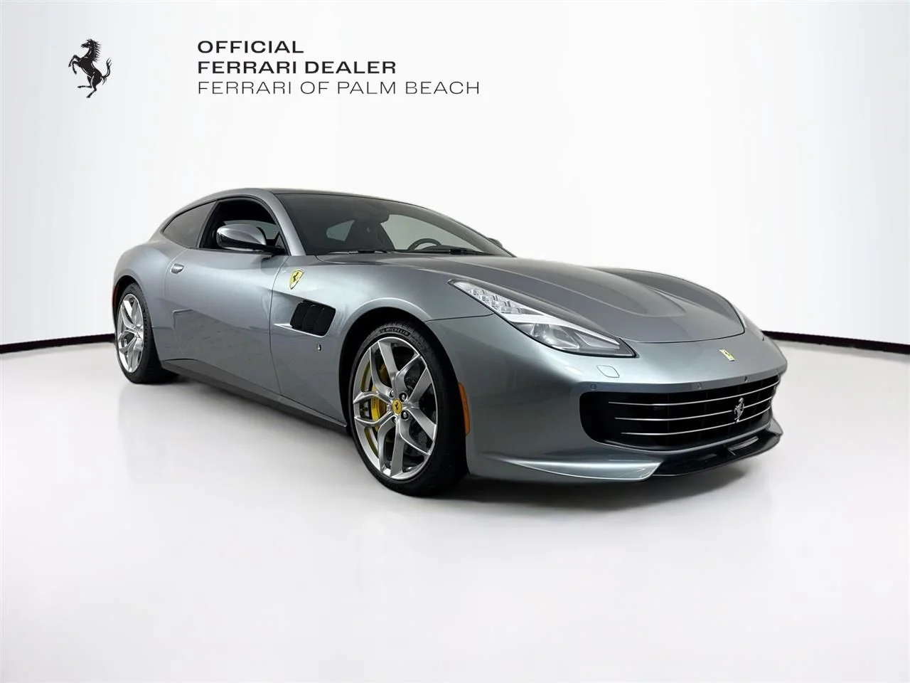 2019 Ferrari GTC4Lusso -'s photo