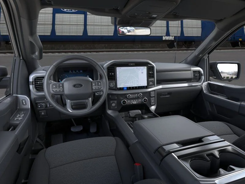New 2026 Oxford White Ford XLT image 9