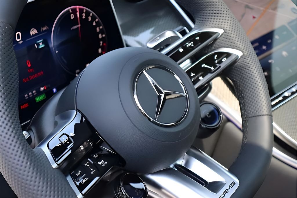 2025 Mercedes-Benz GLC AMG GLC63 S - Photo 48