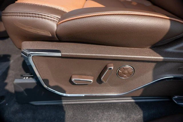 New 2026 Star White Metallic Tri-Coat Ford King Ranch® image 16
