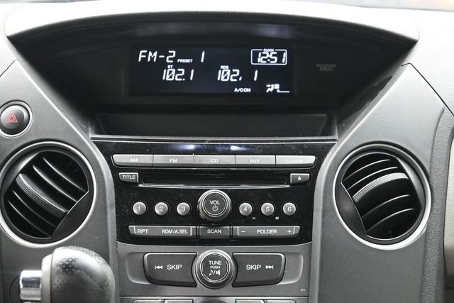 Used 2012  Honda LX image 21