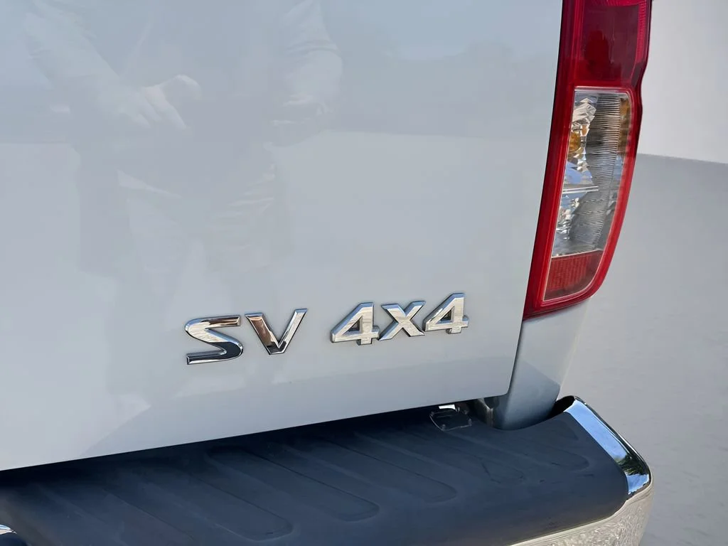Used 2016  Nissan SV image 31