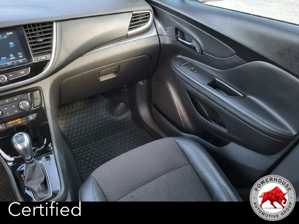 Used 2020 Blue Buick Preferred image 20