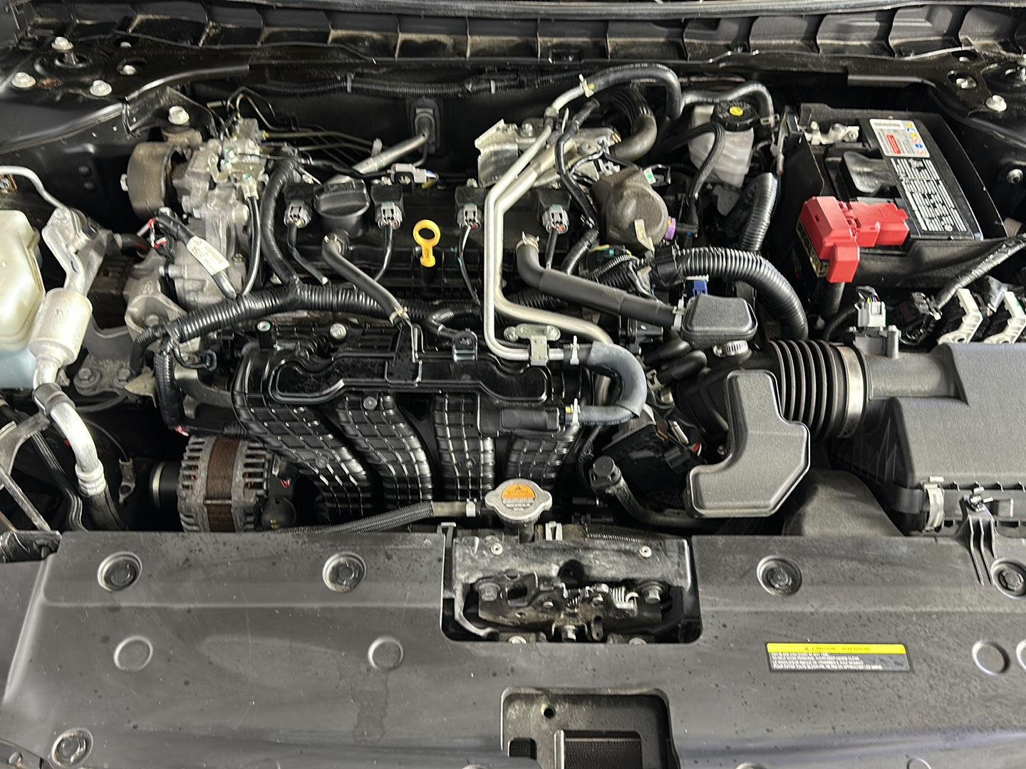 Used 2022 Super Black Nissan 2.5 SV image 30