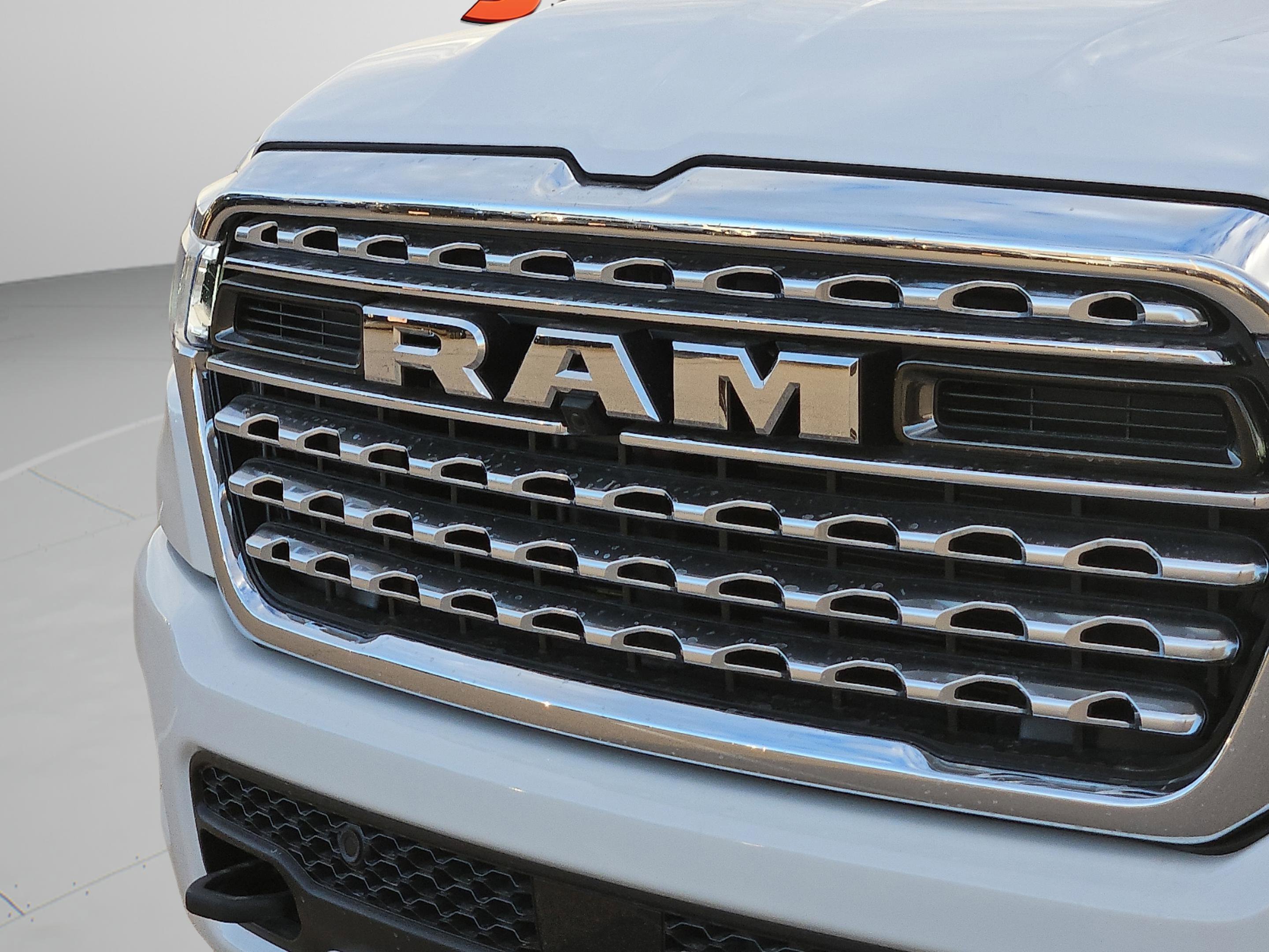 New 2026 Ivory White Tri-Coat Pearl-Coat Exterior Paint RAM Limited image 7