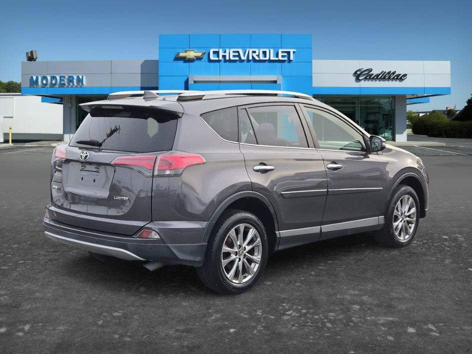 Used 2016 Magnetic Gray Metallic Toyota Limited image 5