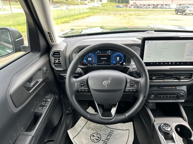 Used 2025 Green Ford Outer Banks image 13