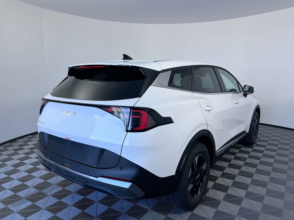 New 2026 Glacial White Pearl Kia LX image 3