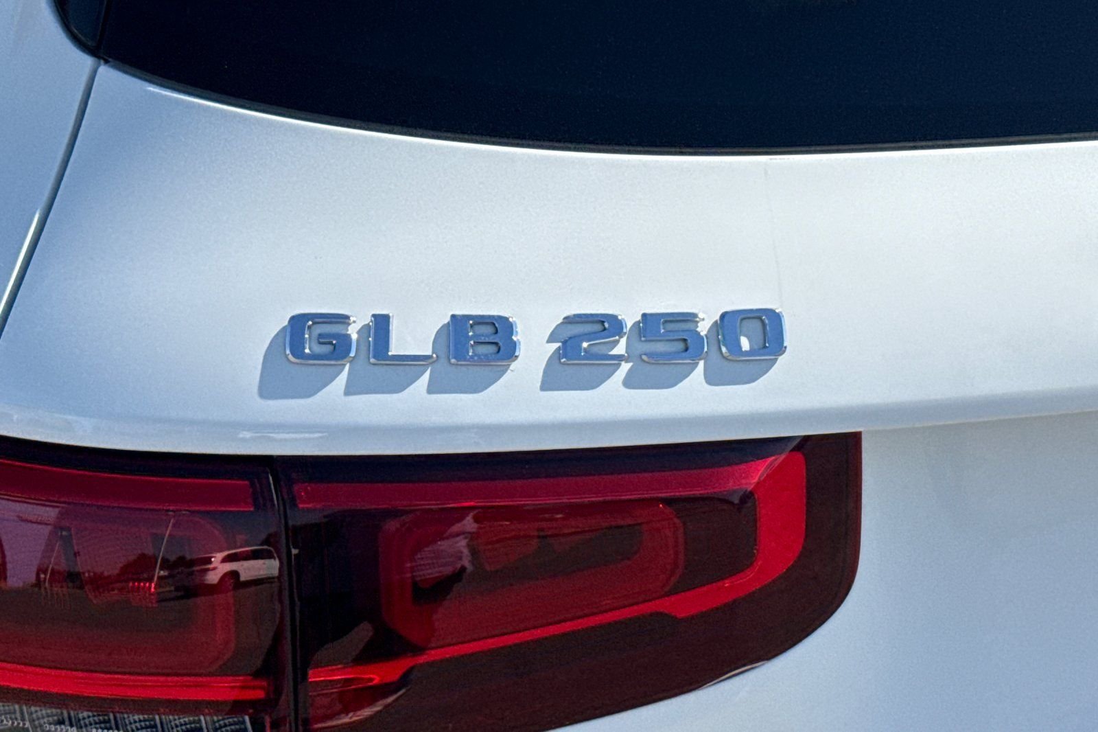 Used 2021  Mercedes-Benz 250 image 12