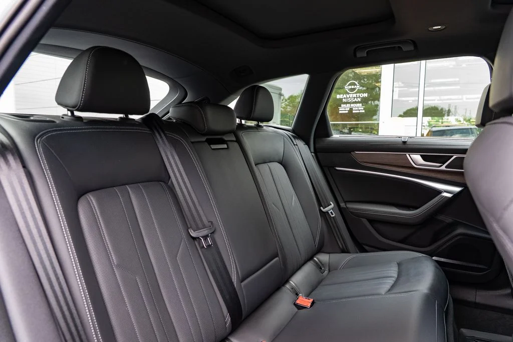 Used 2024  Audi Premium Plus image 27