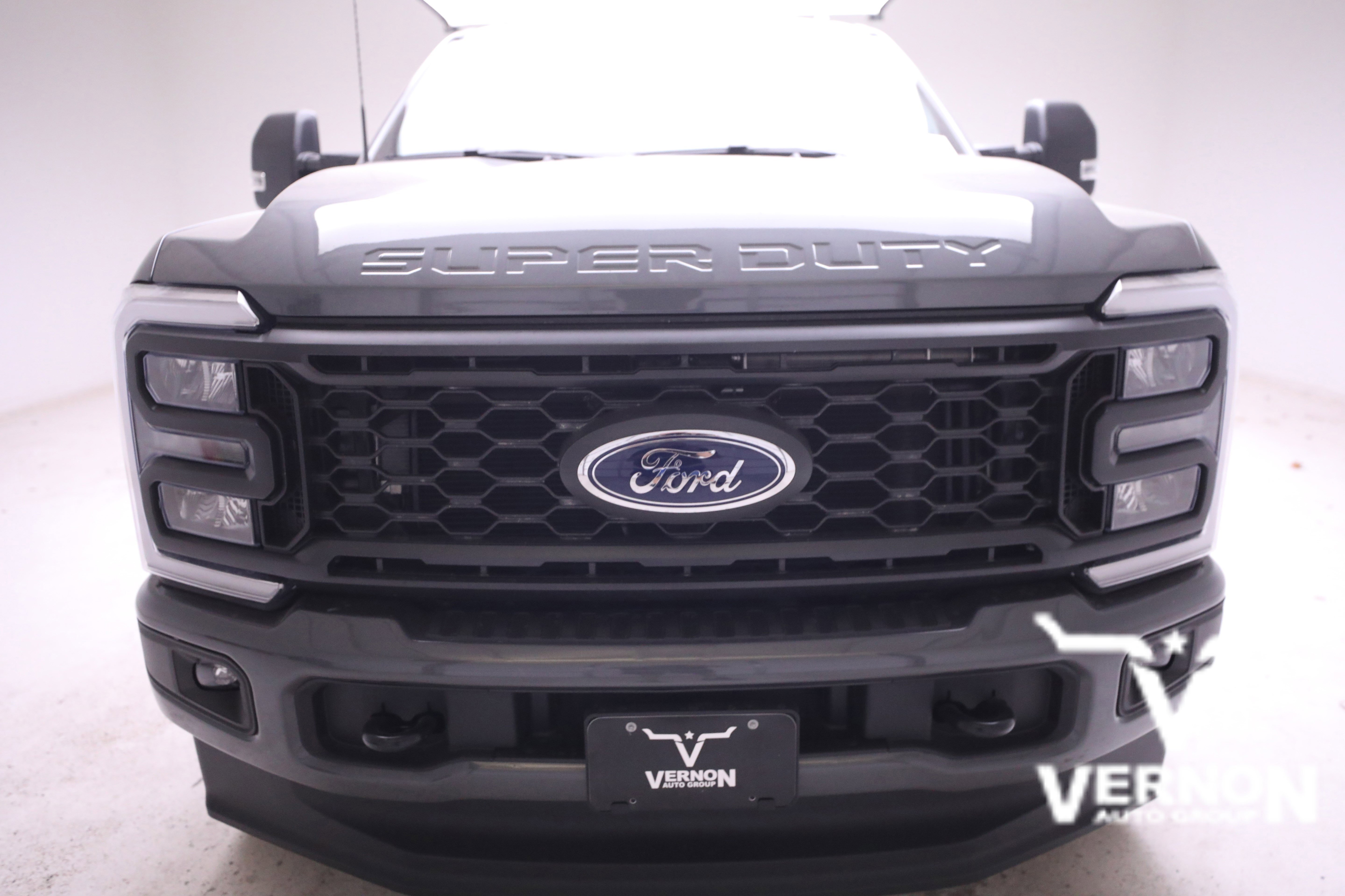 New 2026 Carbonized Gray Metallic Ford  image 8