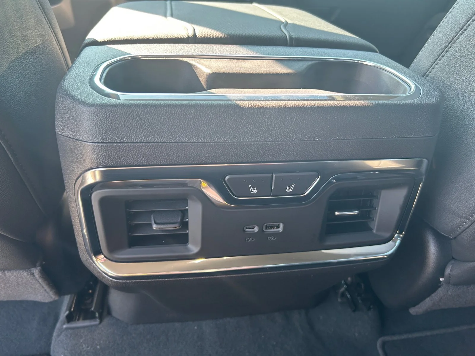 New 2026 Summit White GMC SLT image 20