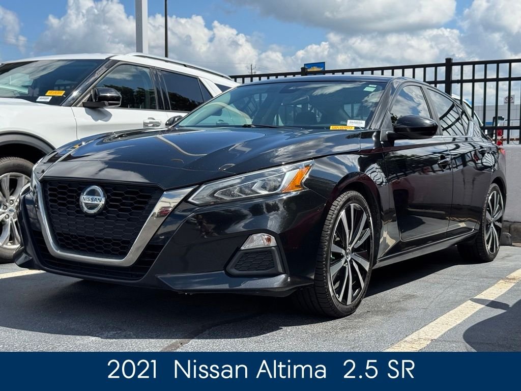 Used 2021 Black Nissan 2.5 SR image 3