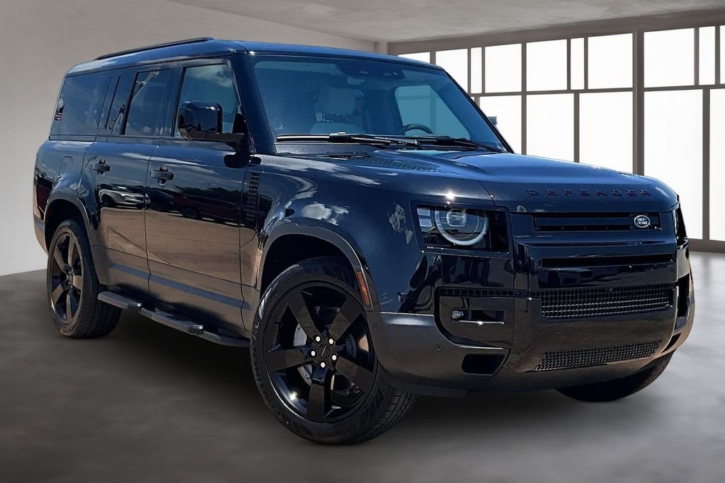 New 2026 Santorini Black LAND ROVER S image 2