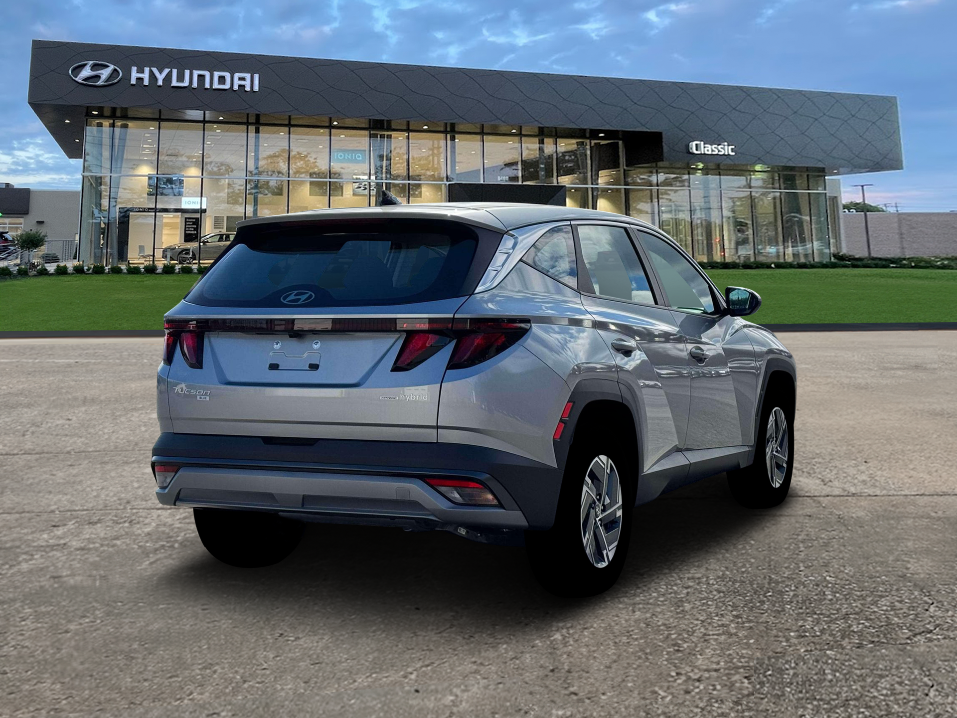 New 2026 Shimmering Silver Metallic Hyundai Blue SE image 7