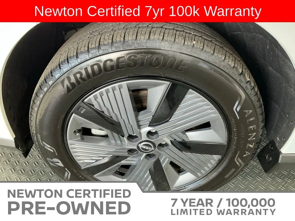Certified Used 2025 White Pearl Nissan SL image 71