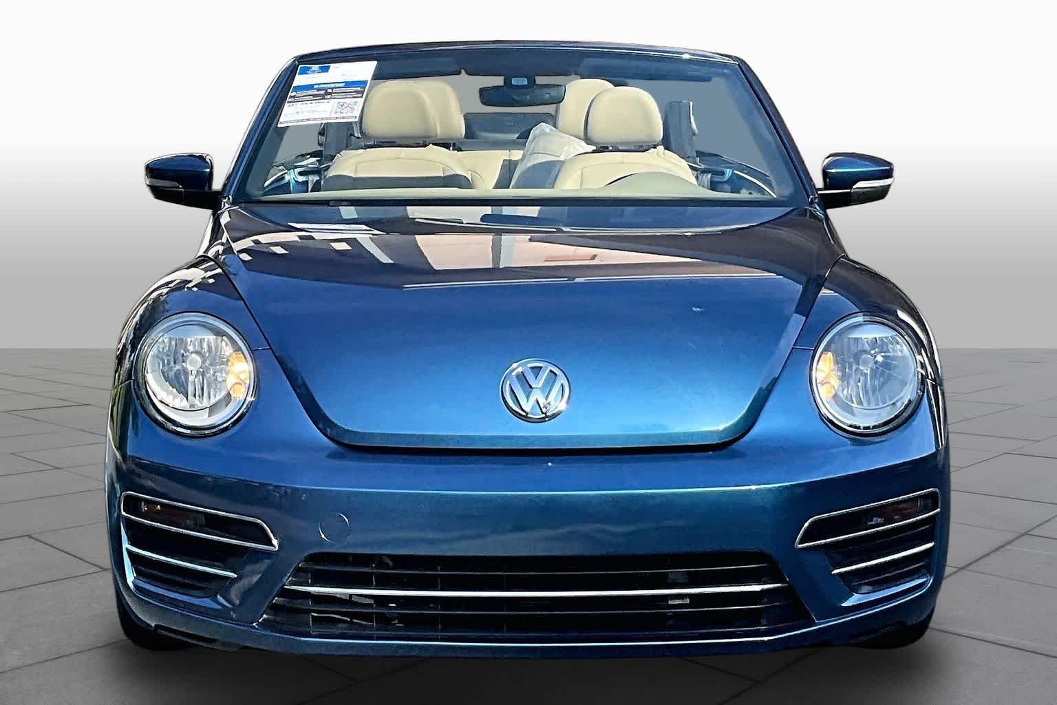 Pre-Owned 2019 Volkswagen Beetle Convertible SE